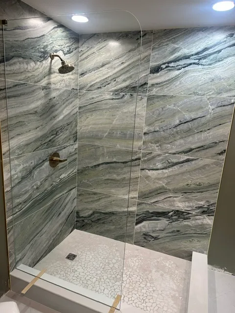 Marble slab wall detail